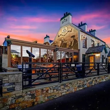 The Rusty Mackerel Lodge