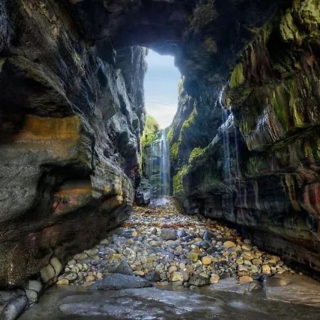 The Rusty Mackerel * Teelin