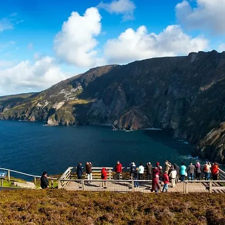 The Rusty Mackerel * Teelin