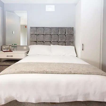 Lodge The Rusty Mackerel Teelin