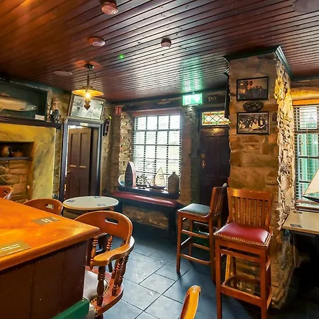 The Rusty Mackerel * Teelin