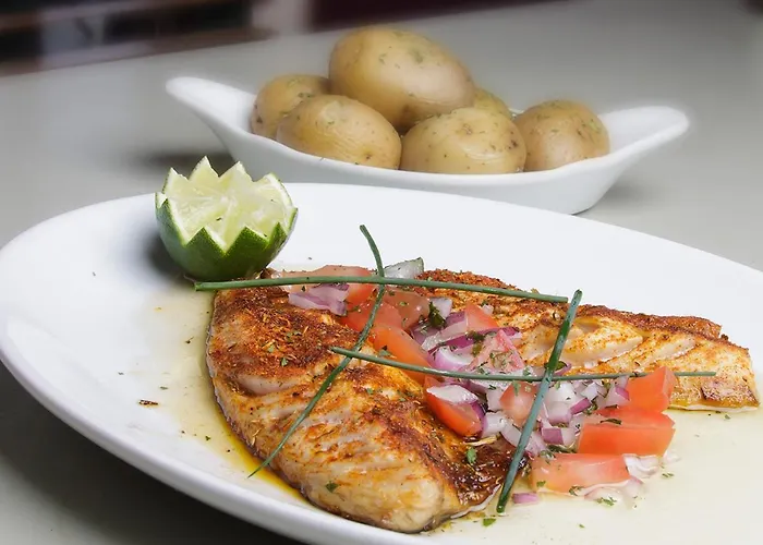 The Rusty Mackerel Lodge *